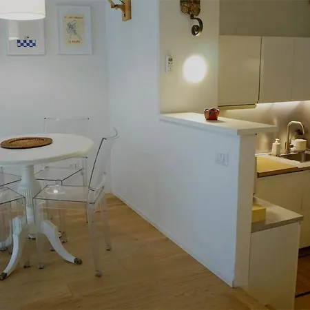 Studio Apartment Navigli Darsena Milan Exterior photo